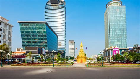 phnom penh hotels near nightlife|THE 10 BEST Phnom Penh Hotels with or near Bars .
